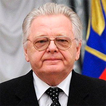 Юрий Антонов